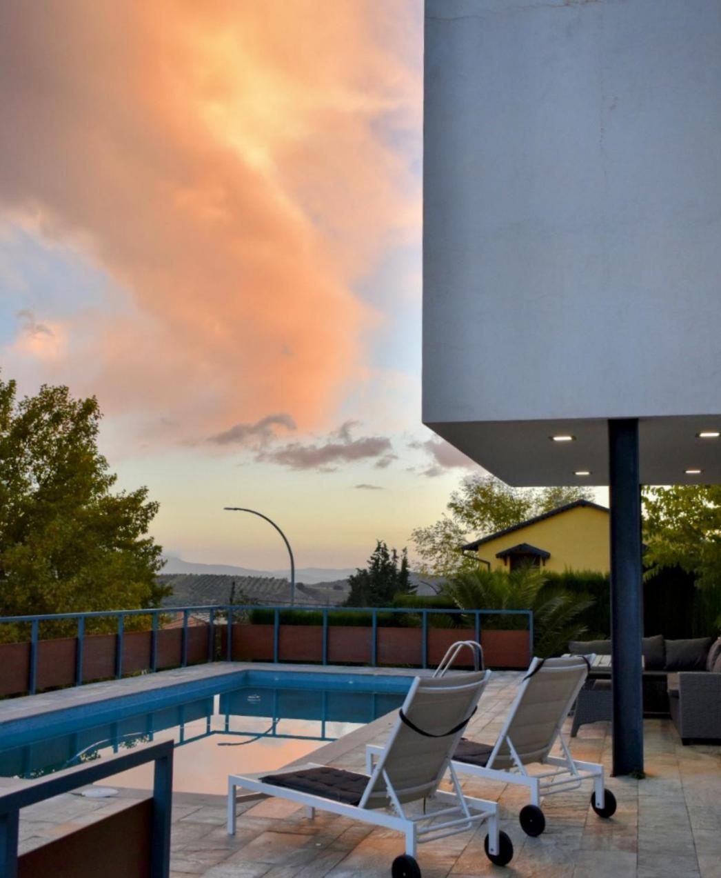 Villa Sierra Huetor Santillan Exterior photo